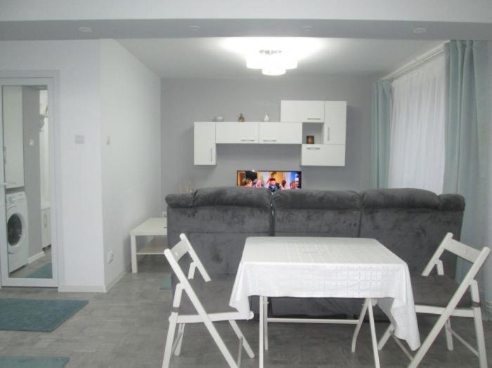 Apartament Sarra Targoviste Buitenkant foto