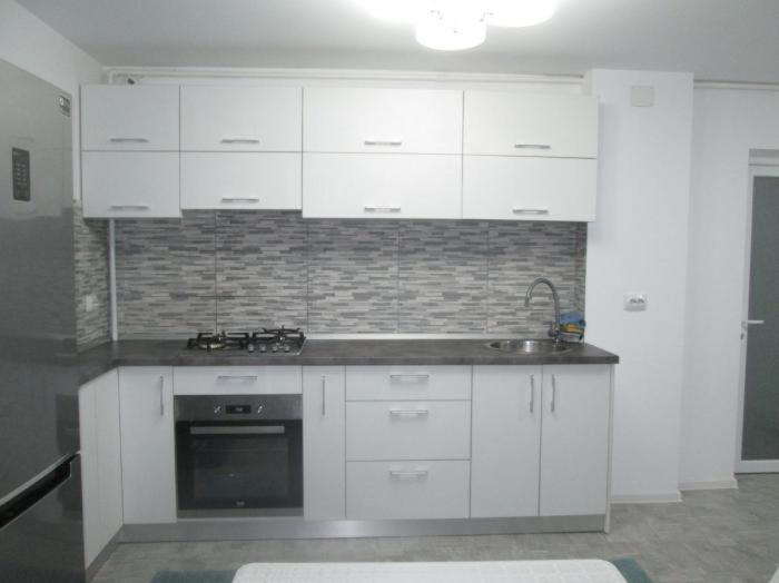 Apartament Sarra Targoviste Buitenkant foto