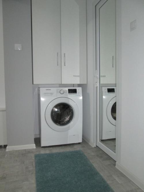 Apartament Sarra Targoviste Buitenkant foto